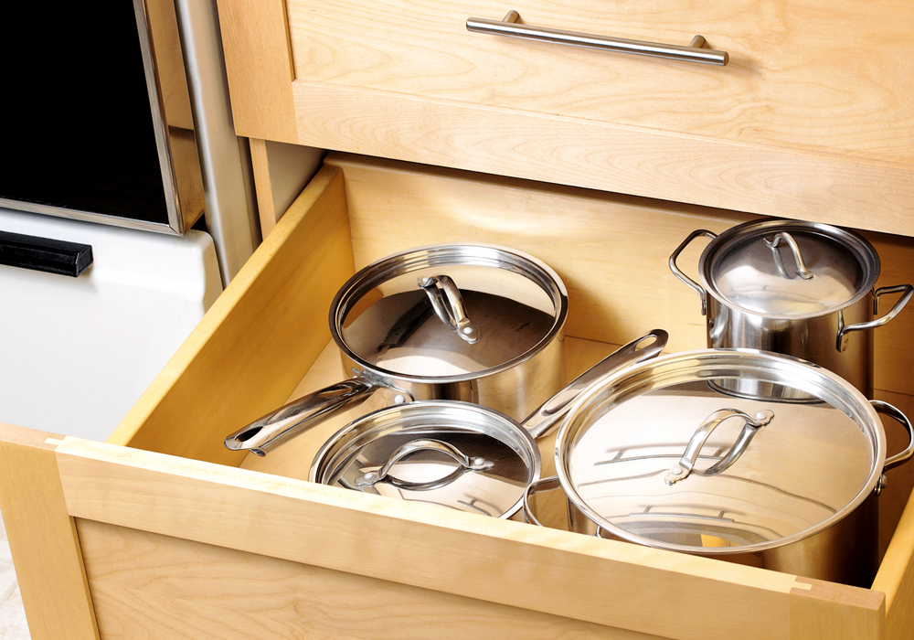 organized-kitchen-drawer