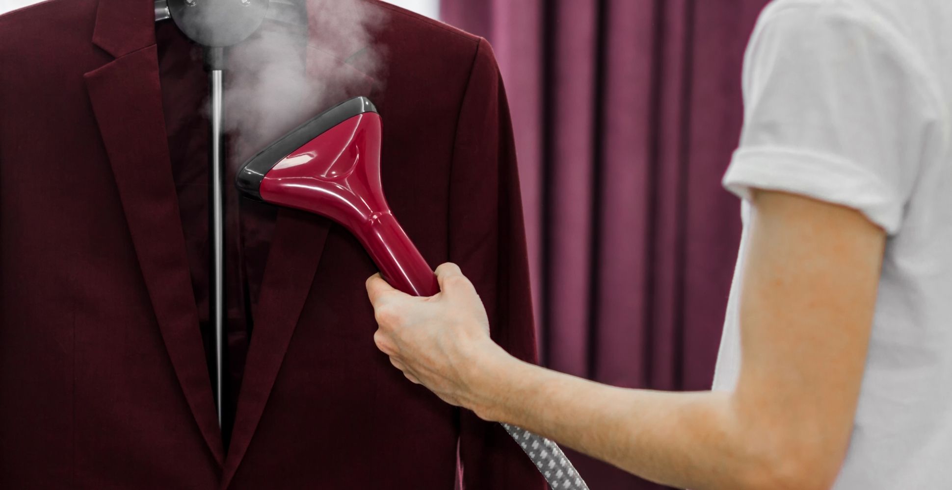 5 Best Vertical Steamers UK (2022 Review) Spruce Up!