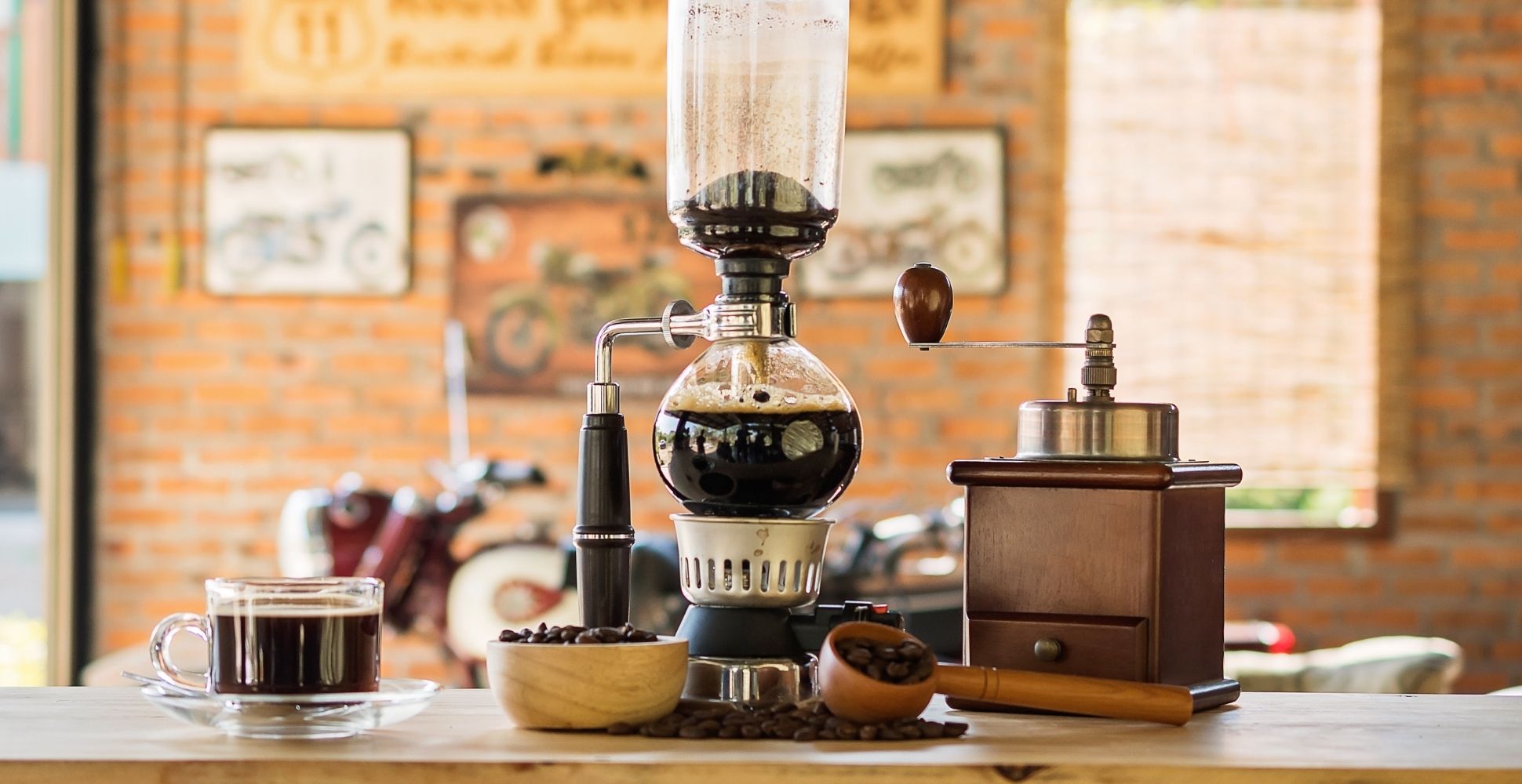 5 Best Vacuum Coffee Makers UK (2022 Review)