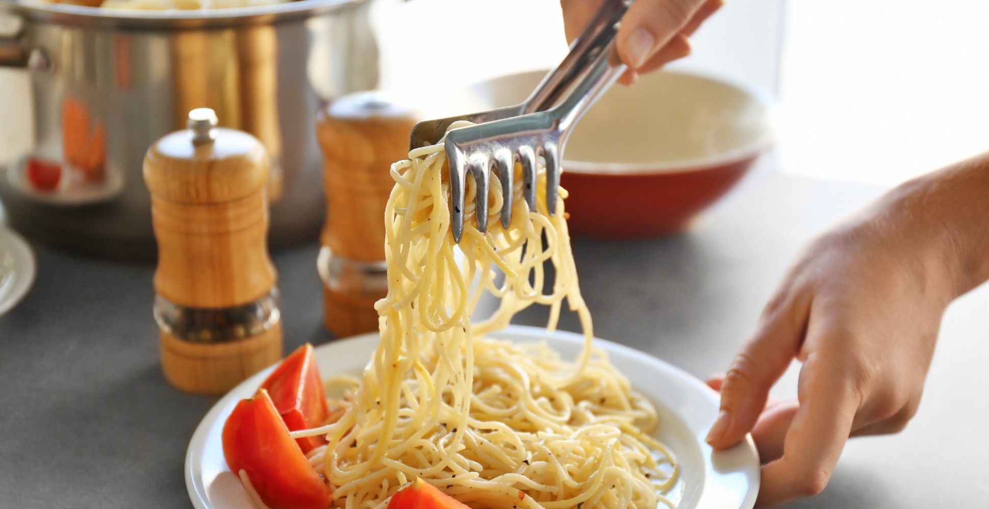 5 Best Spaghetti Tongs UK (2022 Review)
