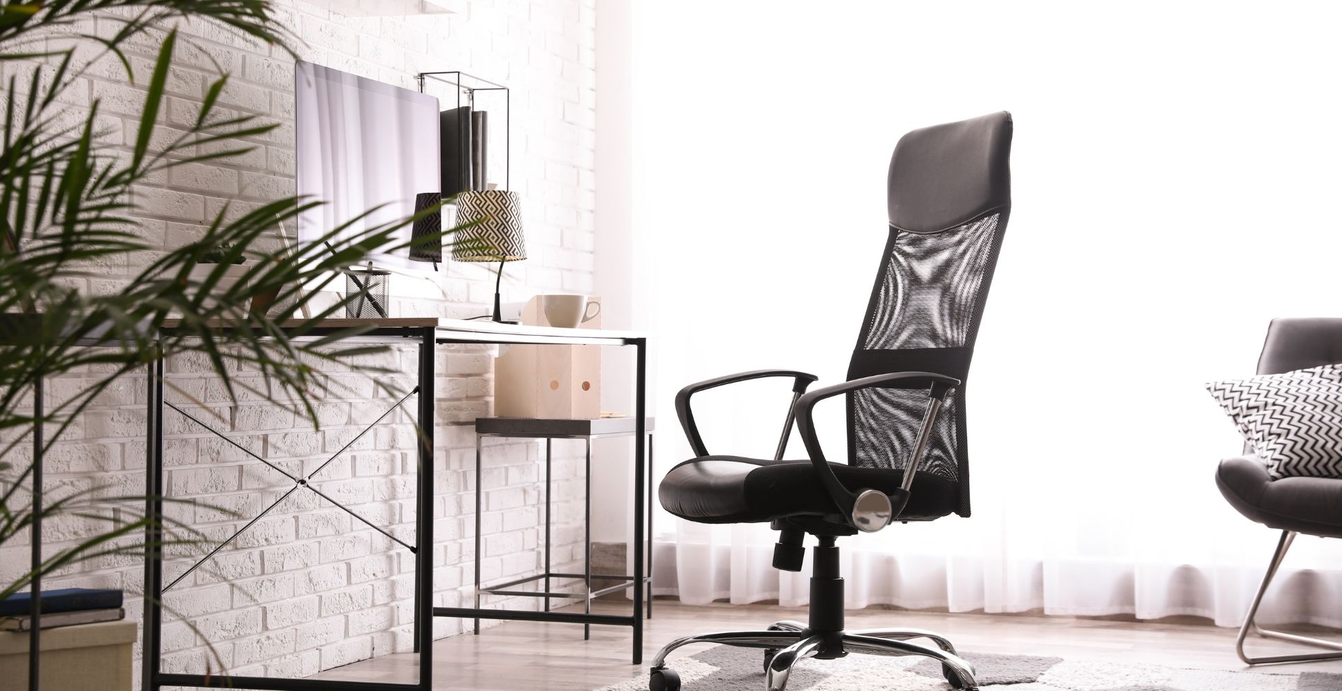 5 Best Office Chairs UK (2022 Review) | Spruce Up!